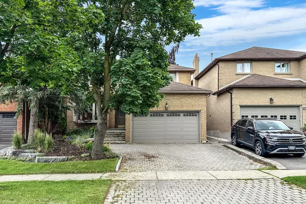 Vaughan, ON L4L 3Z2,22 Rosebury LN