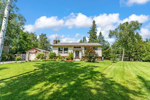 Innisfil, ON L9S 2G3,736 William ST