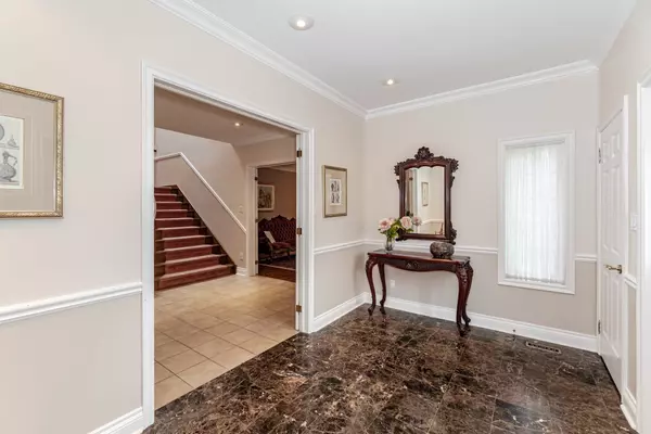 Brampton, ON L6P 0R4,14 Estateview CIR