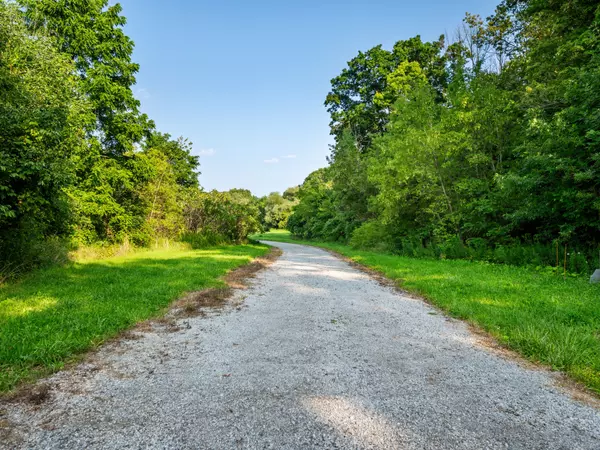 Burlington, ON L7M 0S5,4272 4 Side Road