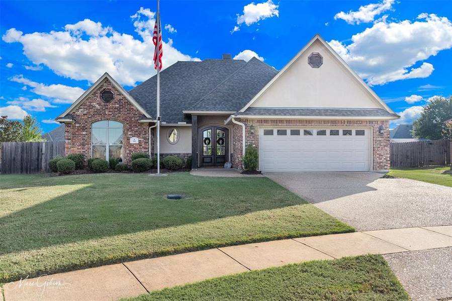 202 Arrowhead Drive, Bossier City, LA 71111