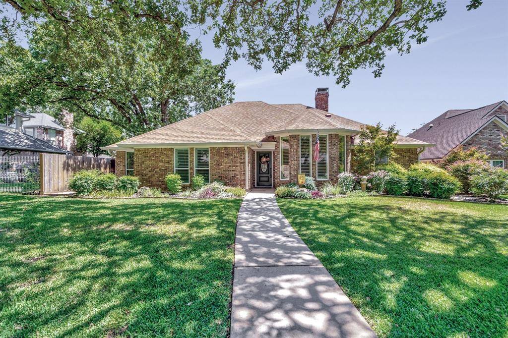 Grapevine, TX 76051,2916 Ridgebend Drive