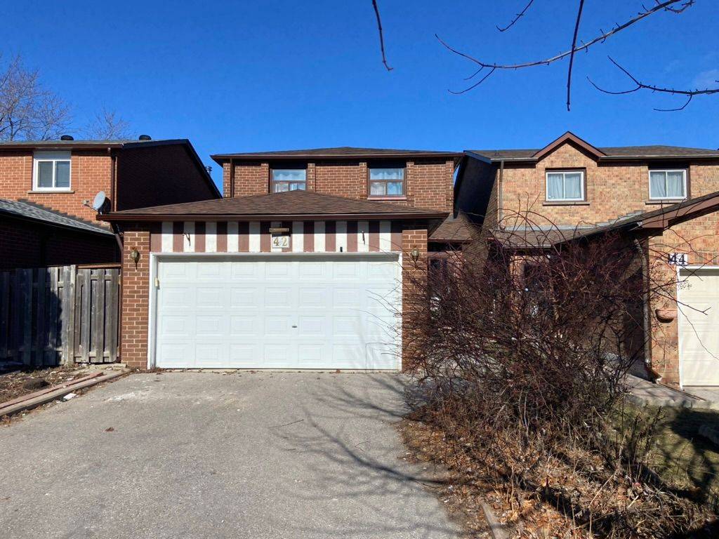 Markham, ON L3R 6Y8,42 Tangmere CRES