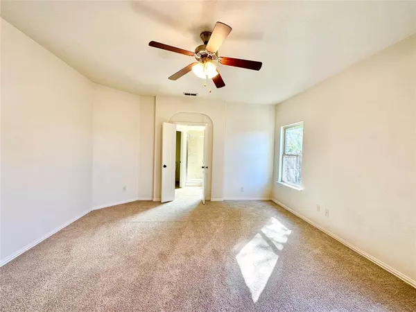 Fort Worth, TX 76244,2620 Triangle Leaf Drive