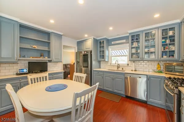 Mount Olive Twp., NJ 07836,15 Brownstone Pl