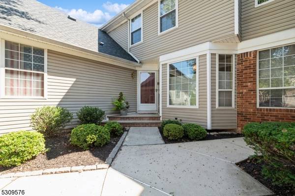 234 Lobelia Ct,  Readington Twp.,  NJ 08889