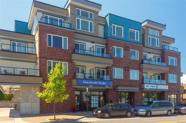 2409 Bevan Ave #305, Sidney, BC V8L 4N5