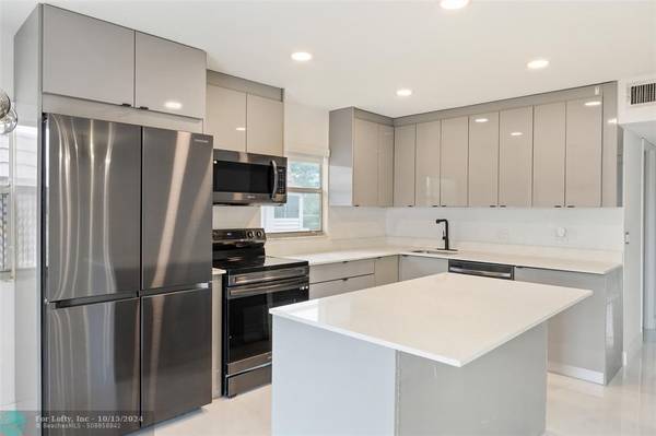 369 Saxony H  #H, Delray Beach, FL 33446