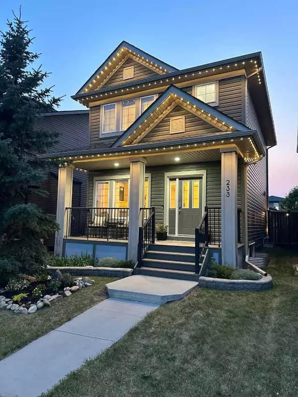 233 Evansdale LNDG NW, Calgary, AB T3P 0C6