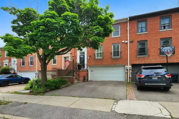 11 Mallingham CT, Toronto C14, ON M2N 6G3