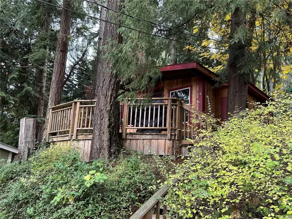 Salt Spring, BC V8K 1M1,1136 North End Rd #Cabin 4