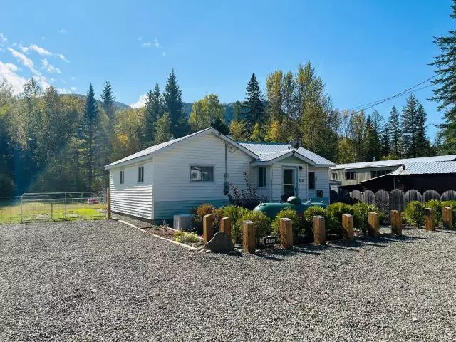 Clearwater, BC V0E 1N1,418 WEBBER ROAD