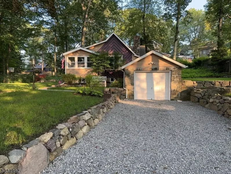 Kinnelon Boro, NJ 07405,16 Ridge Trl