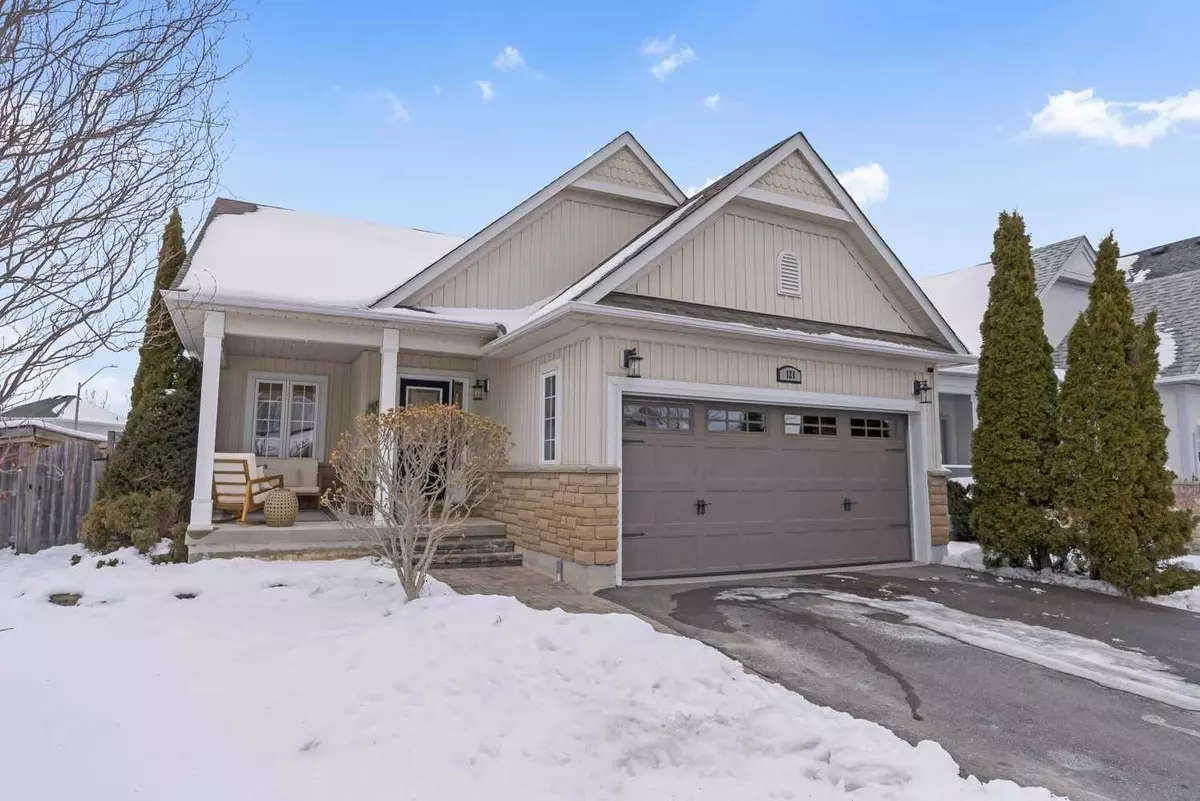 Clarington, ON L1B 1P1,121 Brookhouse DR