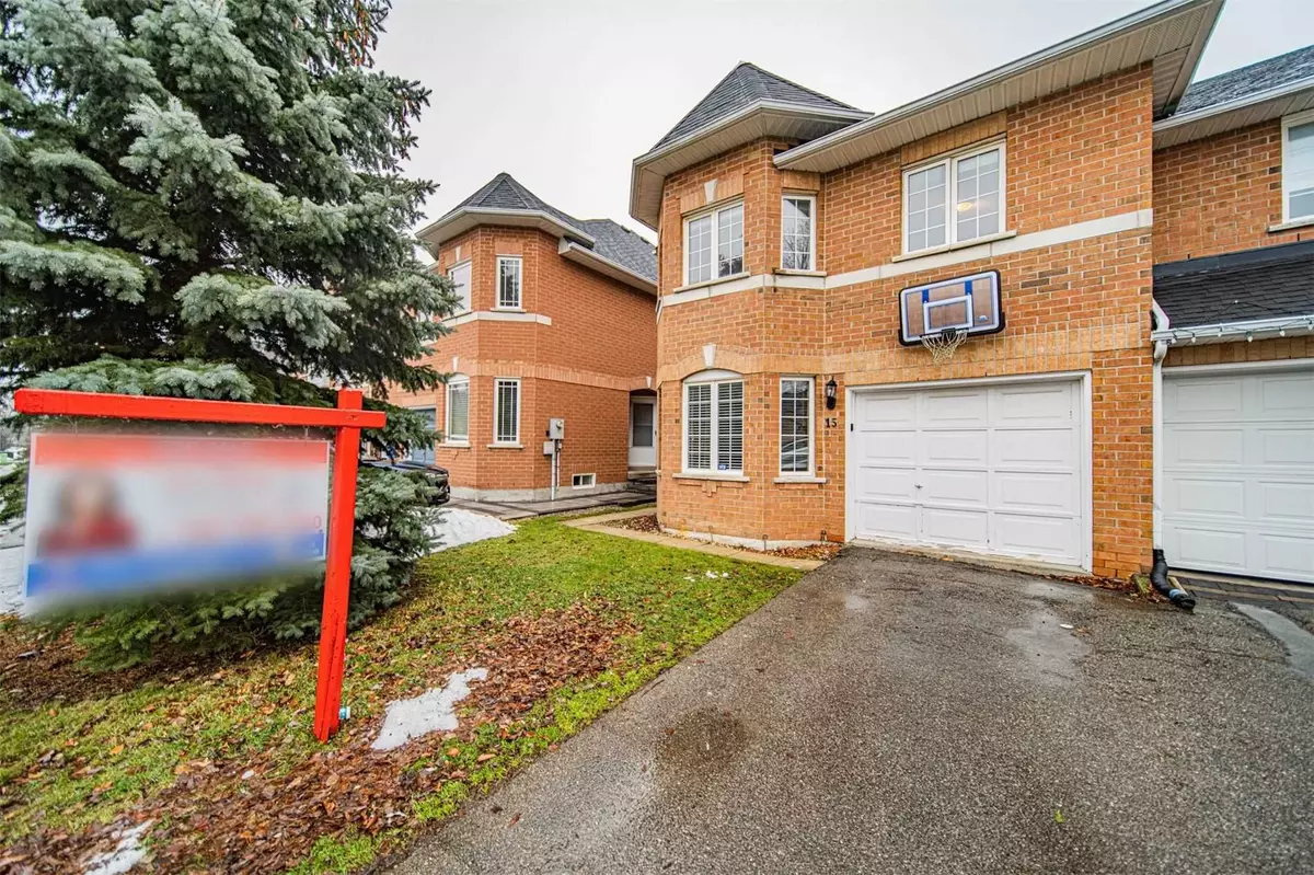 Richmond Hill, ON L4S 1Z9,15 Royal Chapin CRES