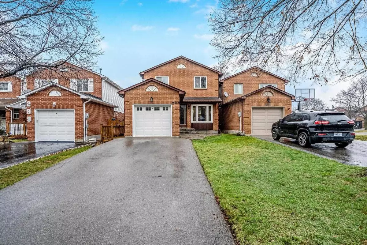 Halton, ON L9T 4V8,293 Woodlawn CRES