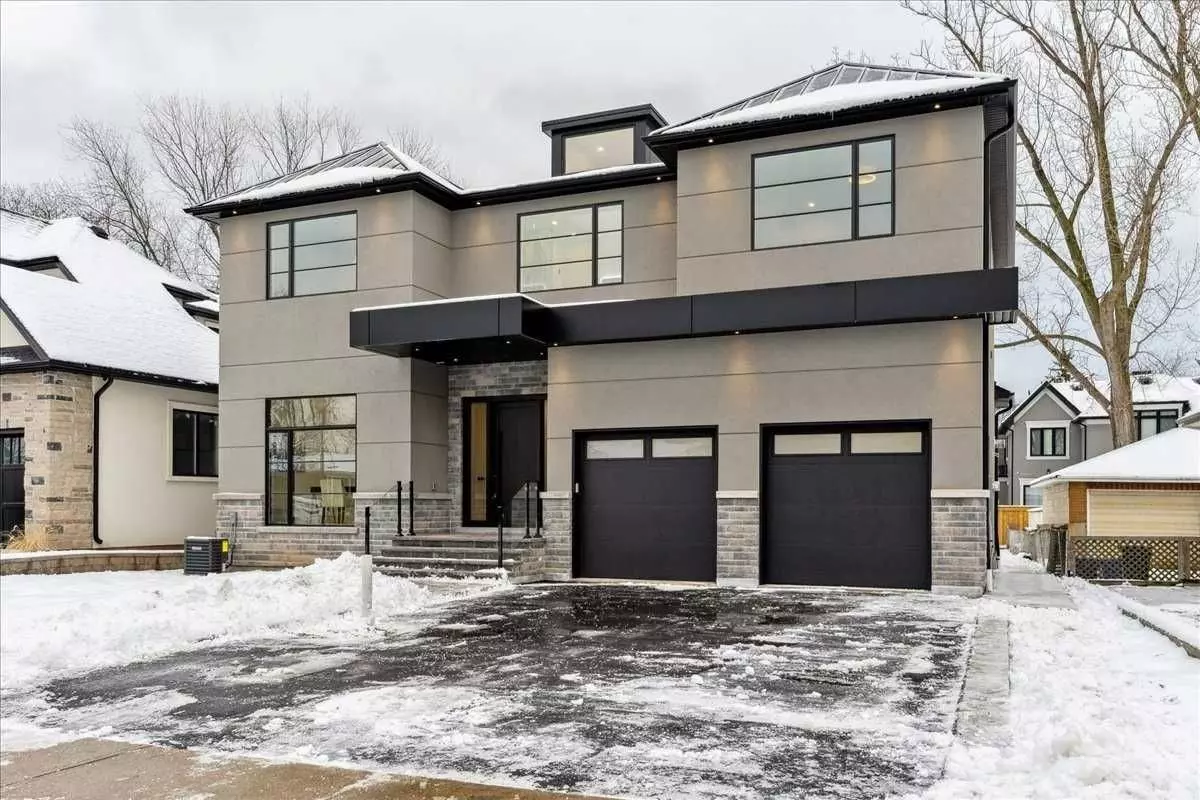 Oakville, ON L6K 1V2,504 Wildwood DR