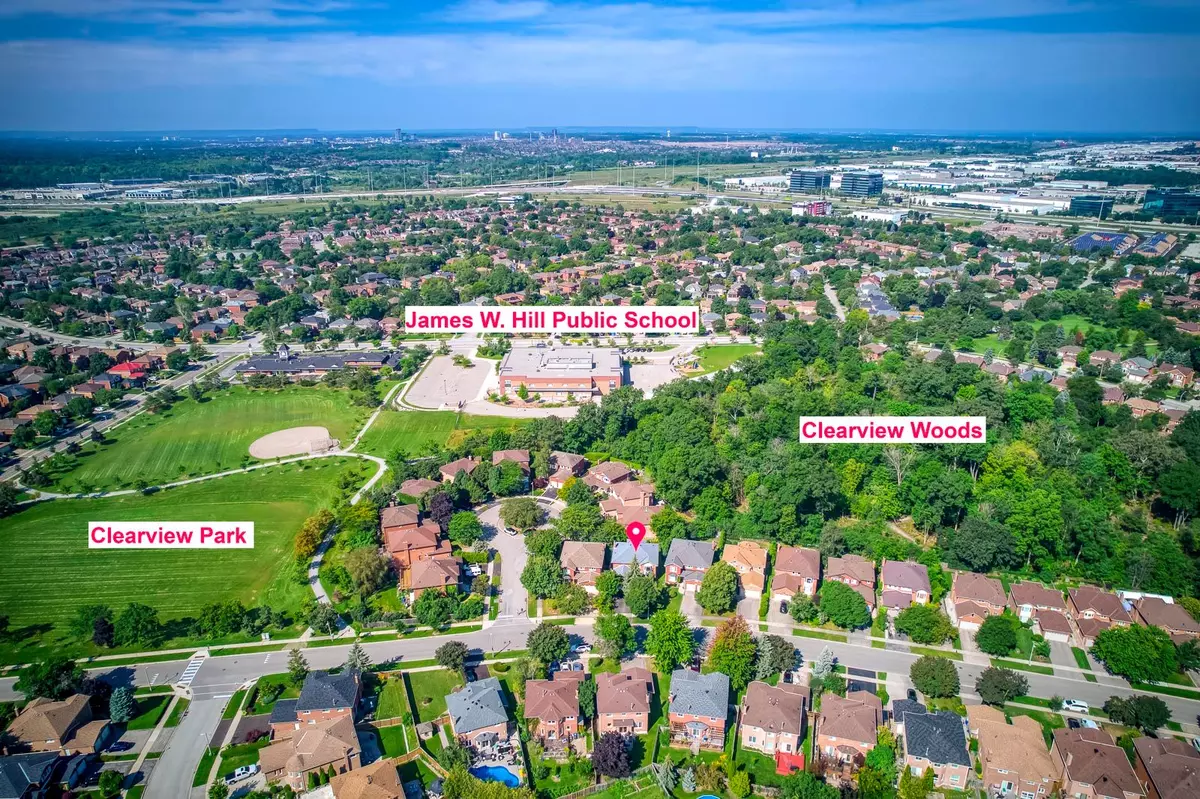 Oakville, ON L6J 6W1,1276 Sir David DR