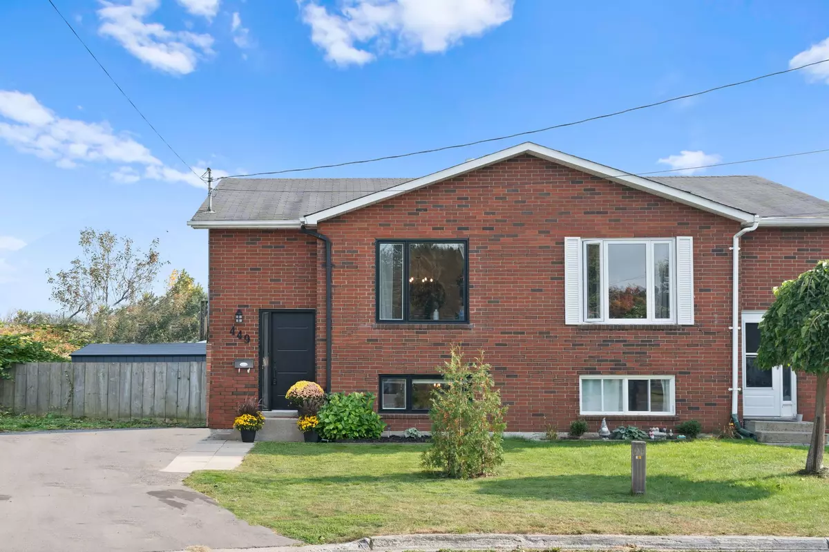 Cobourg, ON K9A 5B9,449 Burnham Manor CT