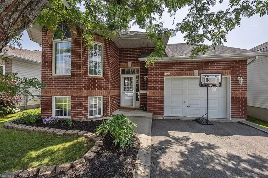 Kingston, ON K7P 3E2,299 CAVENDISH CRES