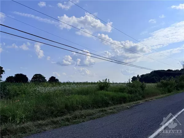 Vars, ON K0A 3H0,1760 DEVINE RD