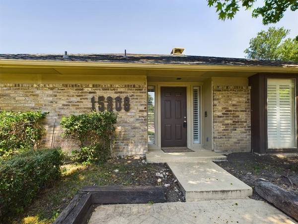 15206 Leafy Lane, Dallas, TX 75248