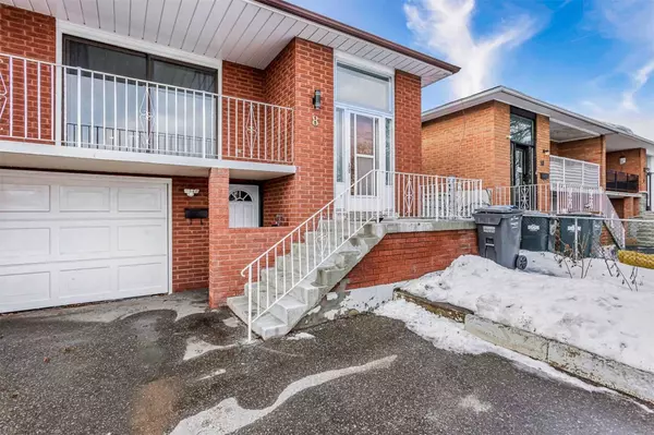 Brampton, ON L6V 3K2,8 Major Oaks DR