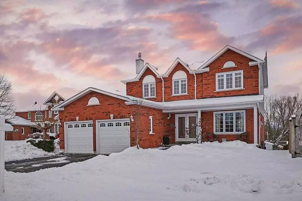 Clarington, ON L1E 2V6,33 Living CT