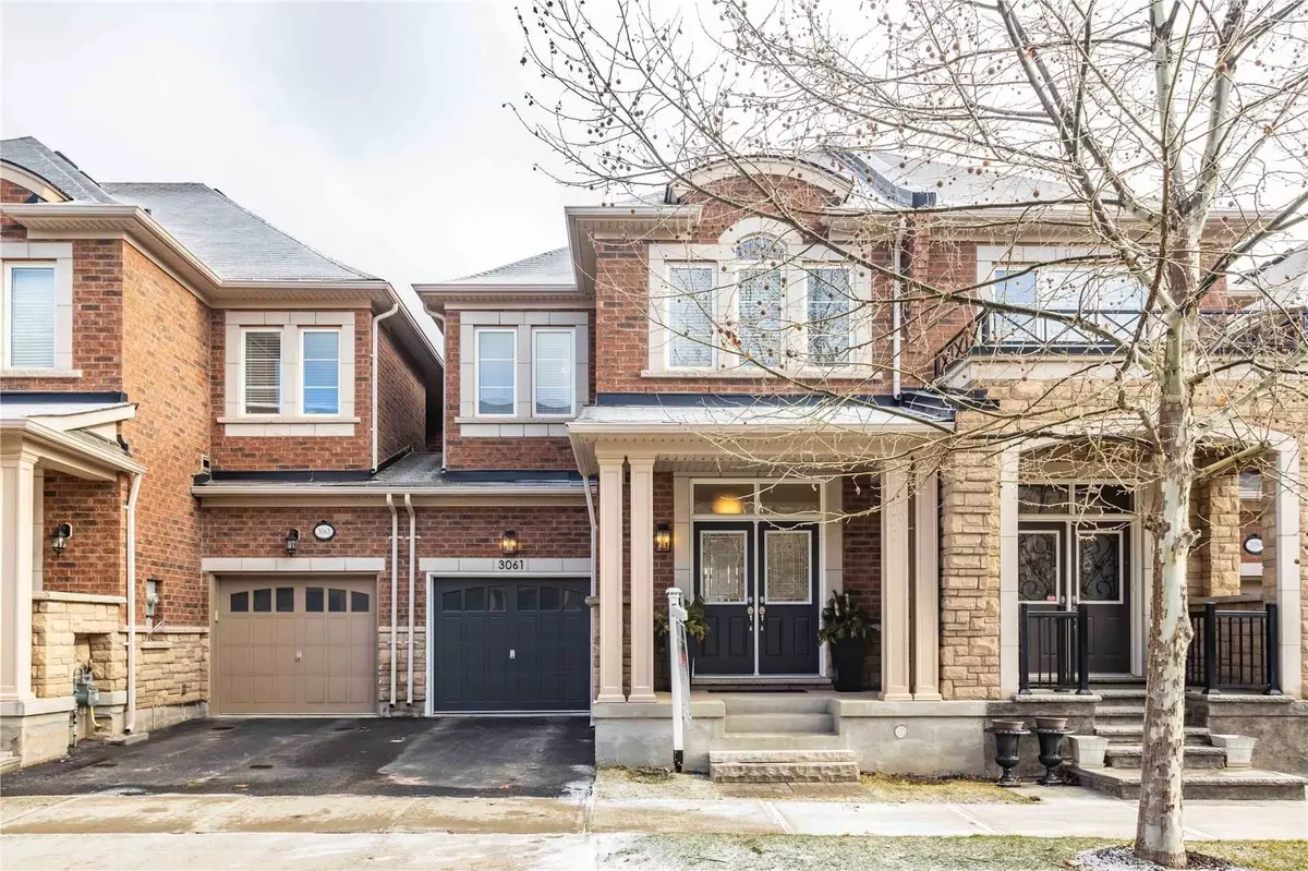 Oakville, ON L6M 0T5,3061 Eberly Woods DR