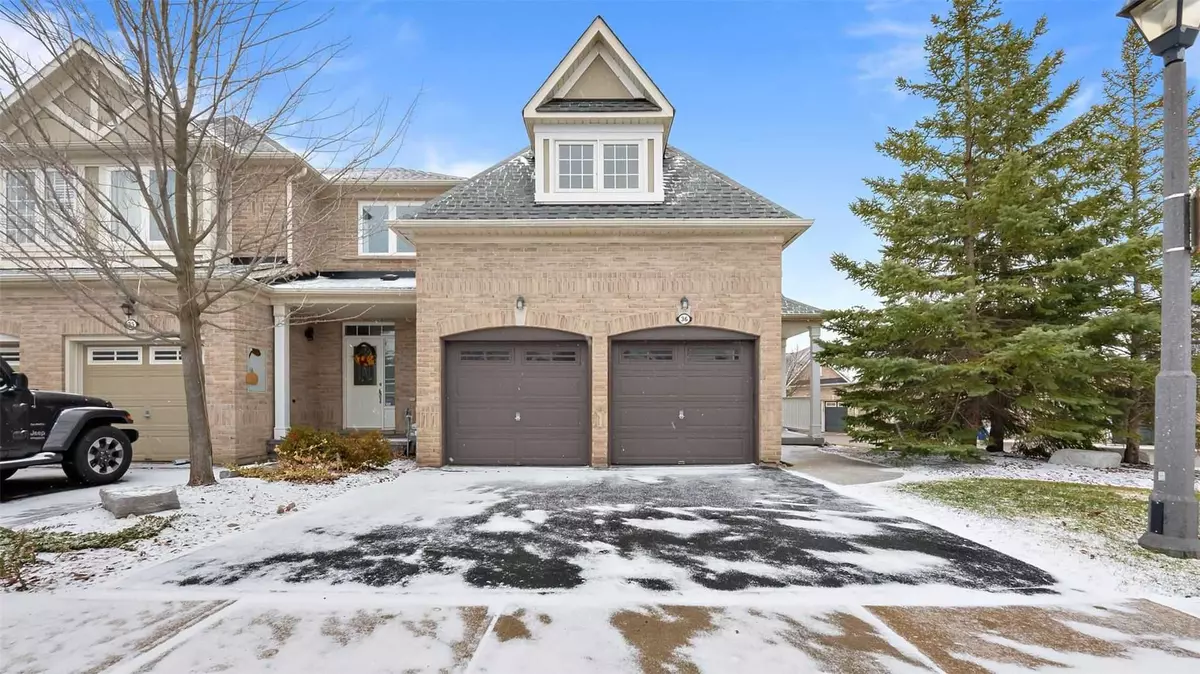 Oakville, ON L6M 5C8,2295 Rochester CIR #36