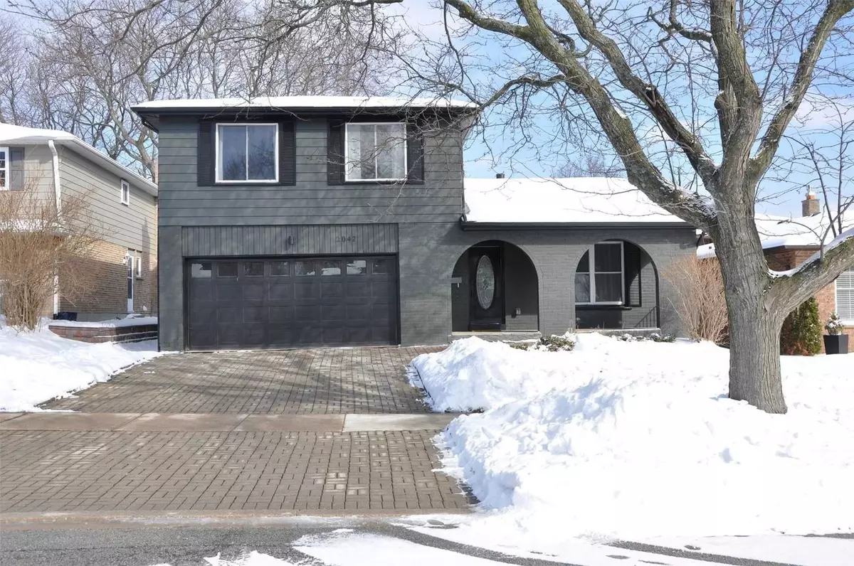 Halton, ON L7P 3K4,2047 Coral CRES