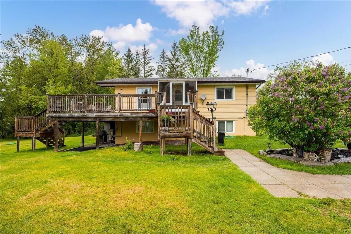 Kawartha Lakes, ON K0M 2B0,1401 Portage RD