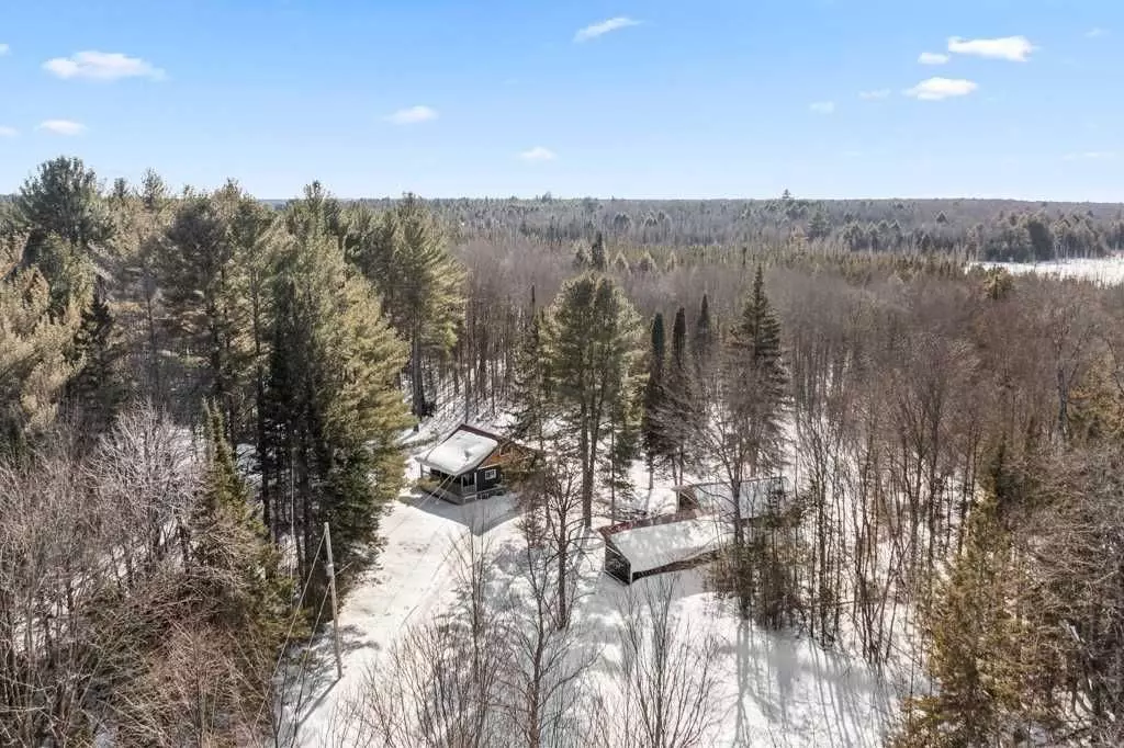 Muskoka, ON P1L 1X1,1458 Uffington RD