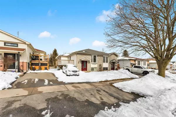 Clarington, ON L7C 4L4,64 John Scott AVE