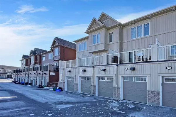 Oshawa, ON L1L 0M6,2500 Hill Rise CT #104