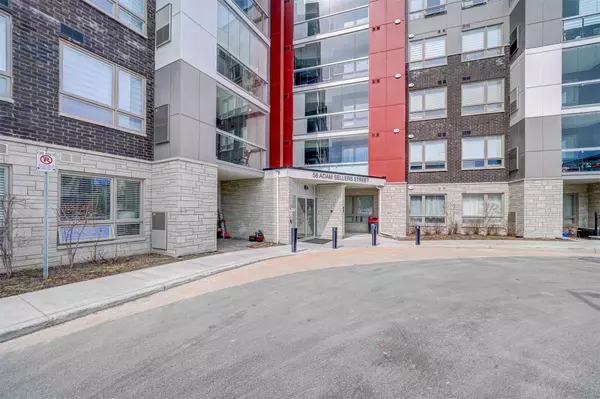 Markham, ON L6B 1P5,58 Adam Sellers ST #407