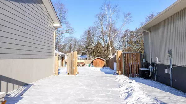 Barrie, ON L4N 4A6,235 Cedar CRES