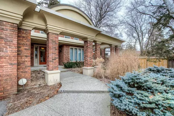 Oakville, ON L6J 5X8,45 Kingsford PL