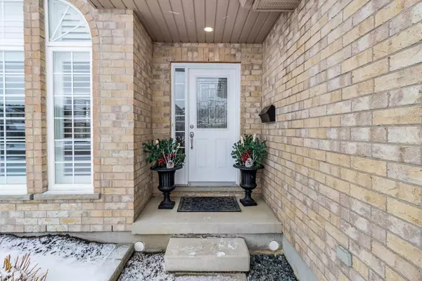 Kitchener, ON N2R 1S9,619 Rush Meadow CRES