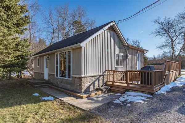 Prince Edward County, ON K0K 1L0,57 Hanthorn ST