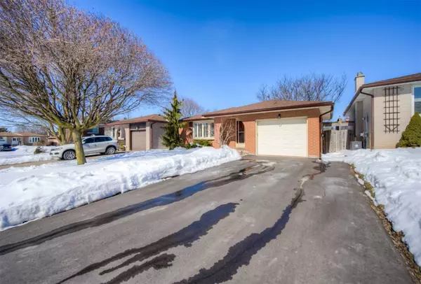 Waterloo, ON N2V 1E5,181 Morningdale CRES