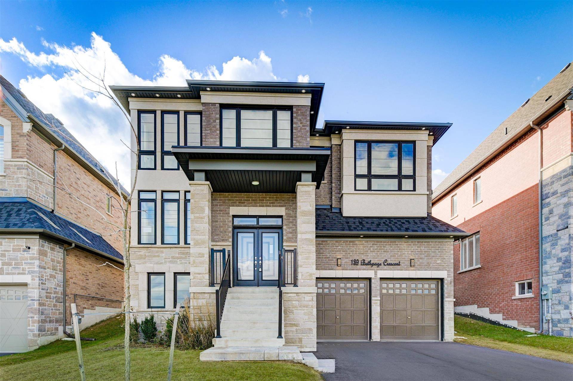 Newmarket, ON L3X 0M2,139 Bethpage CRES