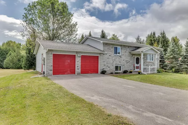 Kawartha Lakes, ON L0K 1B0,682 Rohallion RD