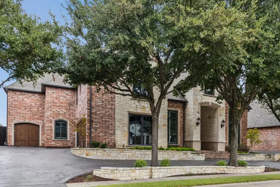 4005 Saint Johns Circle, Carrollton, TX 75010