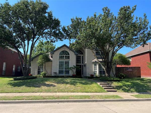 Rowlett, TX 75088,8901 Clearlake Drive