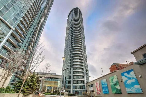 125 Village Green SQ #3810, Toronto E07, ON M1S 0G3