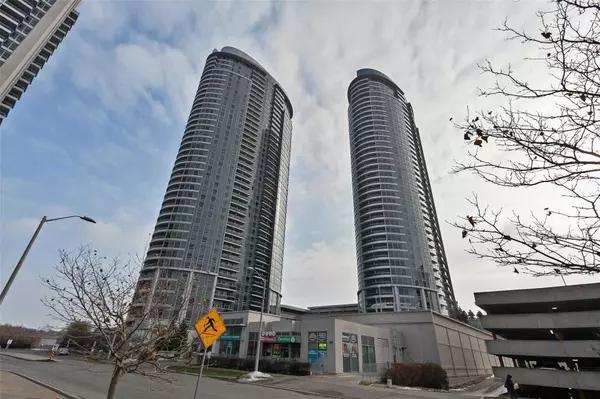 Toronto, ON M1S 0G3,125 Village Green SQ #3810