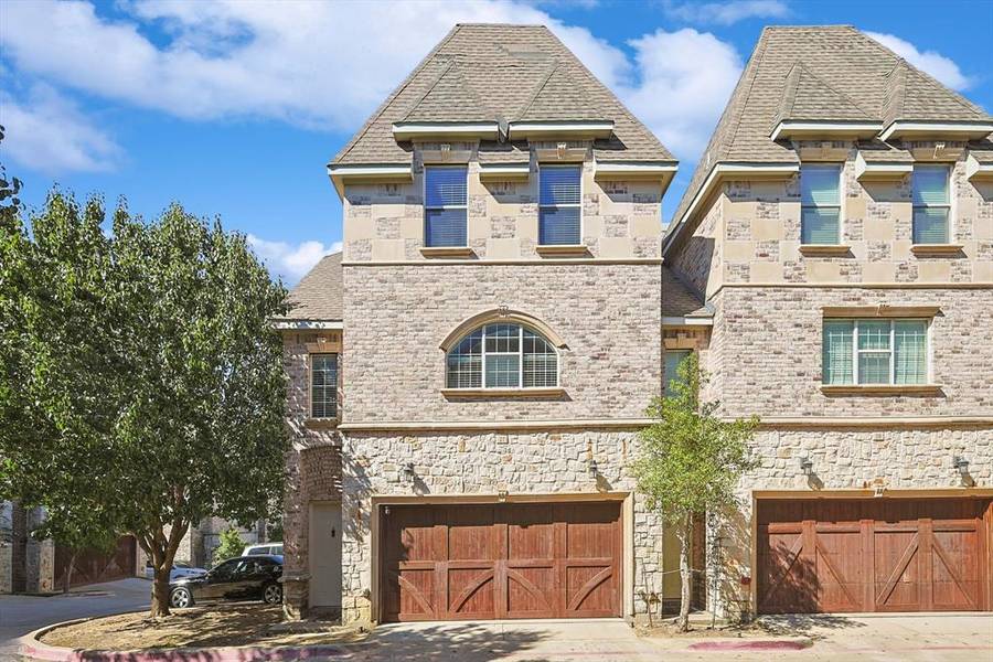 2700 Club Ridge Drive #27, Lewisville, TX 75067