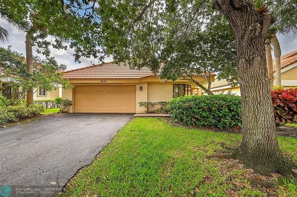 9374 NW 18th Dr,  Plantation,  FL 33322