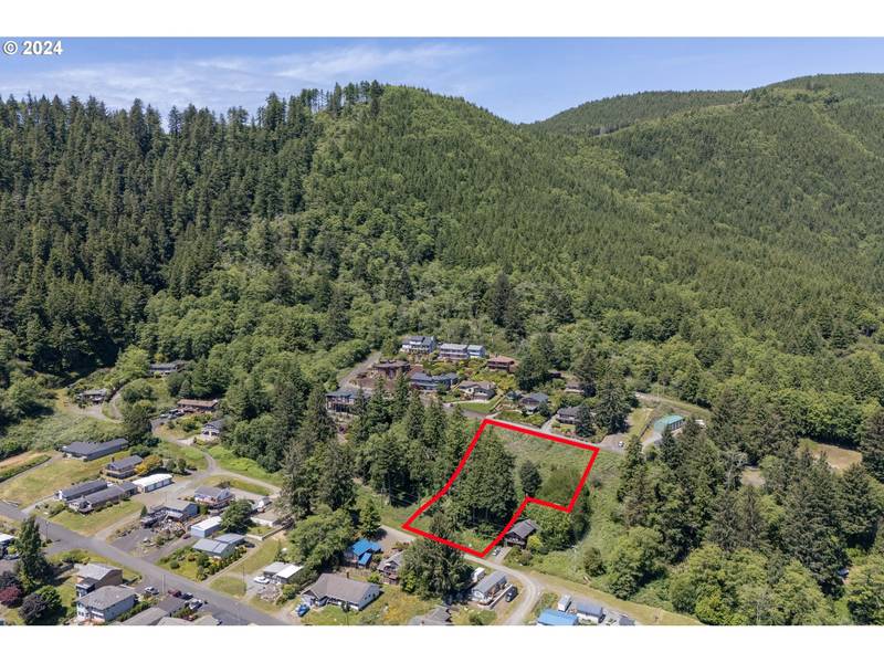 TL 1507  Fir AVE, Garibaldi, OR 97118